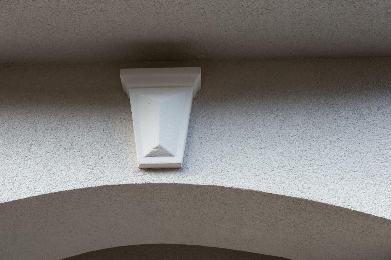 Villa Hillside Apartment Jesenice Exterior foto